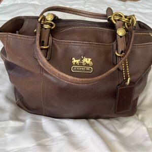 VINTAGE CHOCOLATE BROWN COACH BAG. MINT CONDITION. GREEN SATIN LINING W/ GOLD HW